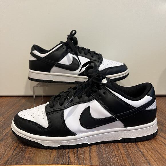 Nike Dunk Low Retro Black White Panda Men Size 7 Shoes Sneakers Excellent Cond. - Picture 2 of 12